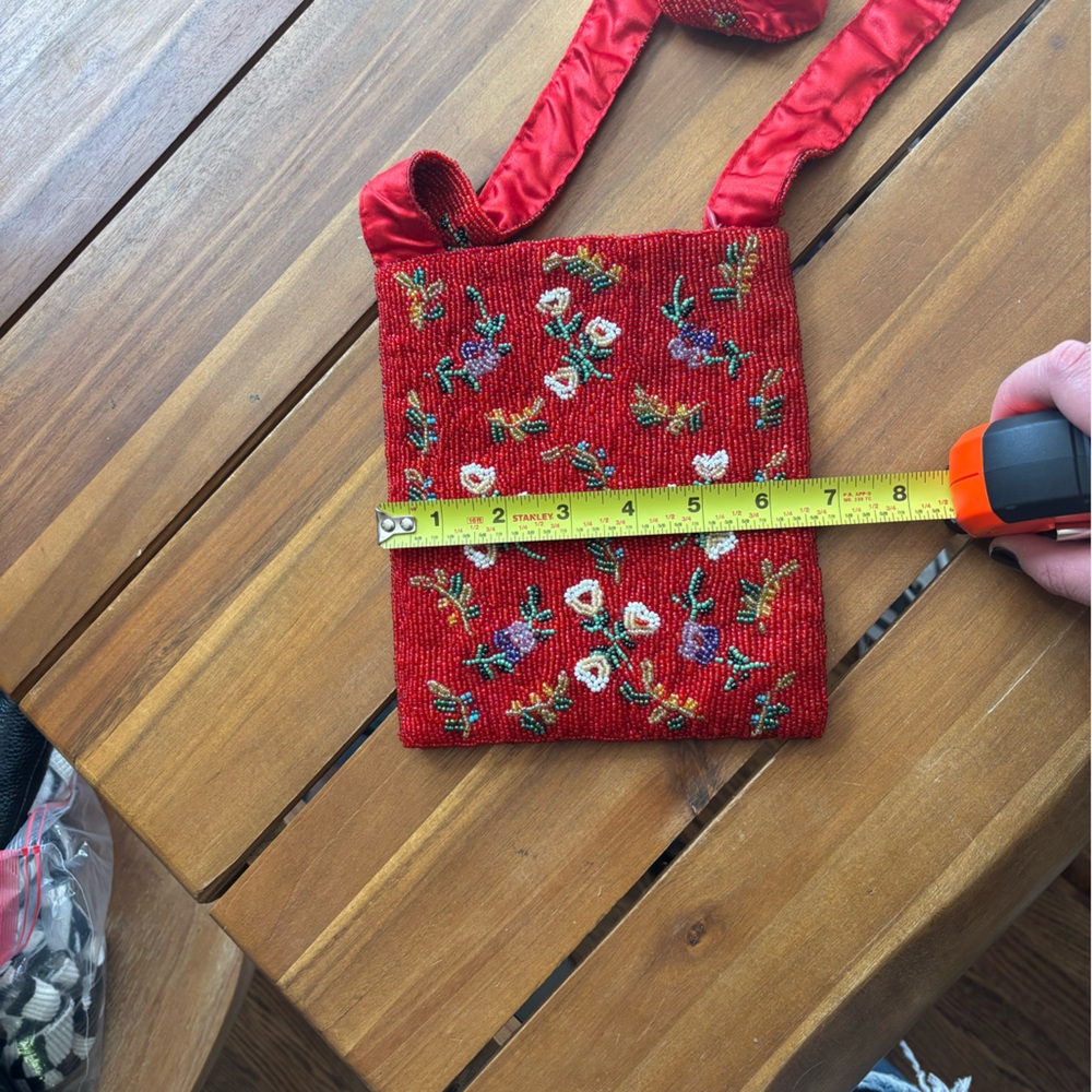 Vintage Saks Fifth Avenue Red Beaded Floral Bag - Picture 6 of 7